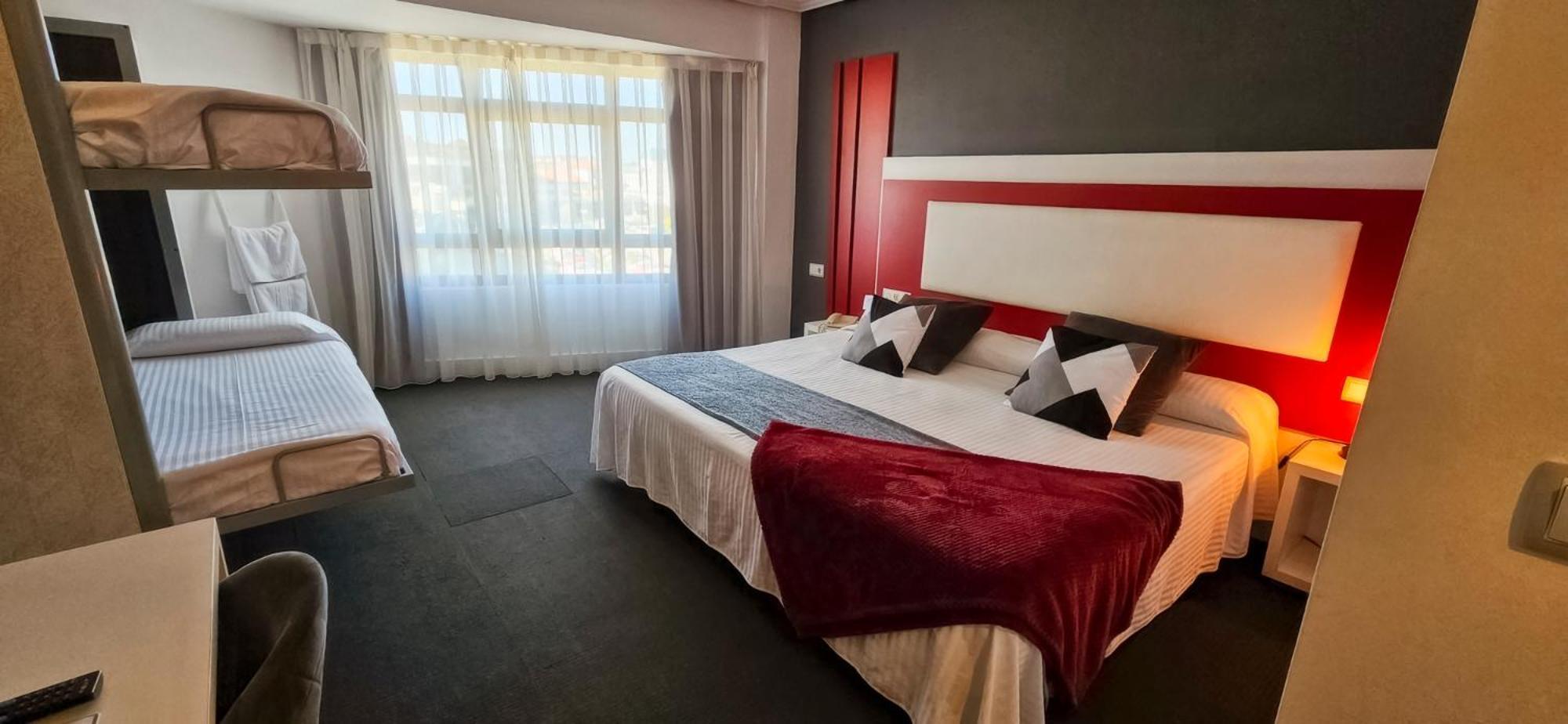 Hotel Spa El Muelle De Suances Ngoại thất bức ảnh